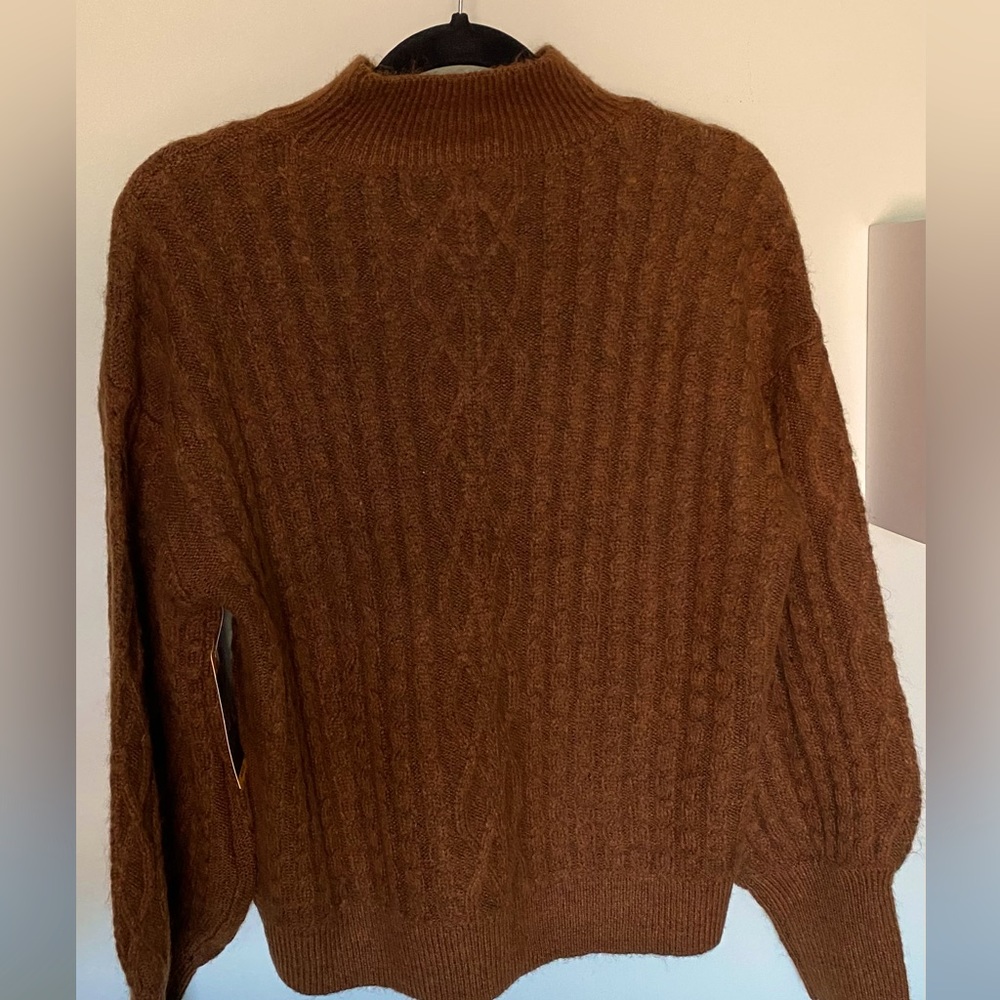 Vince Camuto Women’s Cable-Knit Sweater